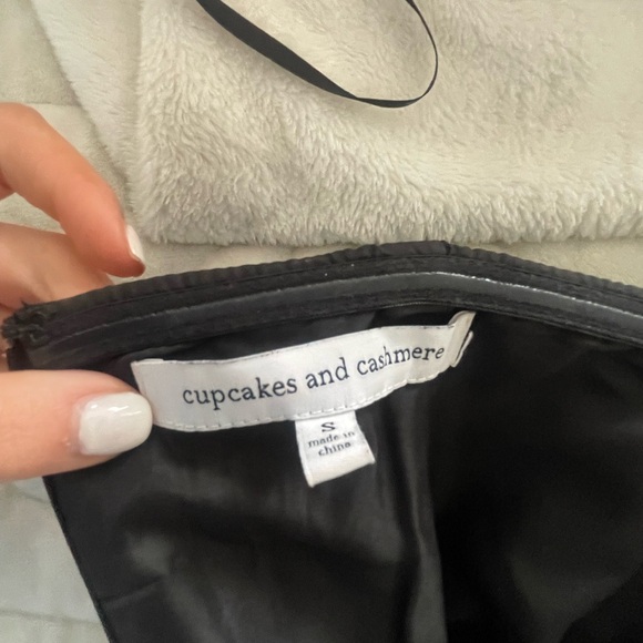 Cupcakes and Cashmere Faux Leather jumpsuit - Picture 3 of 3